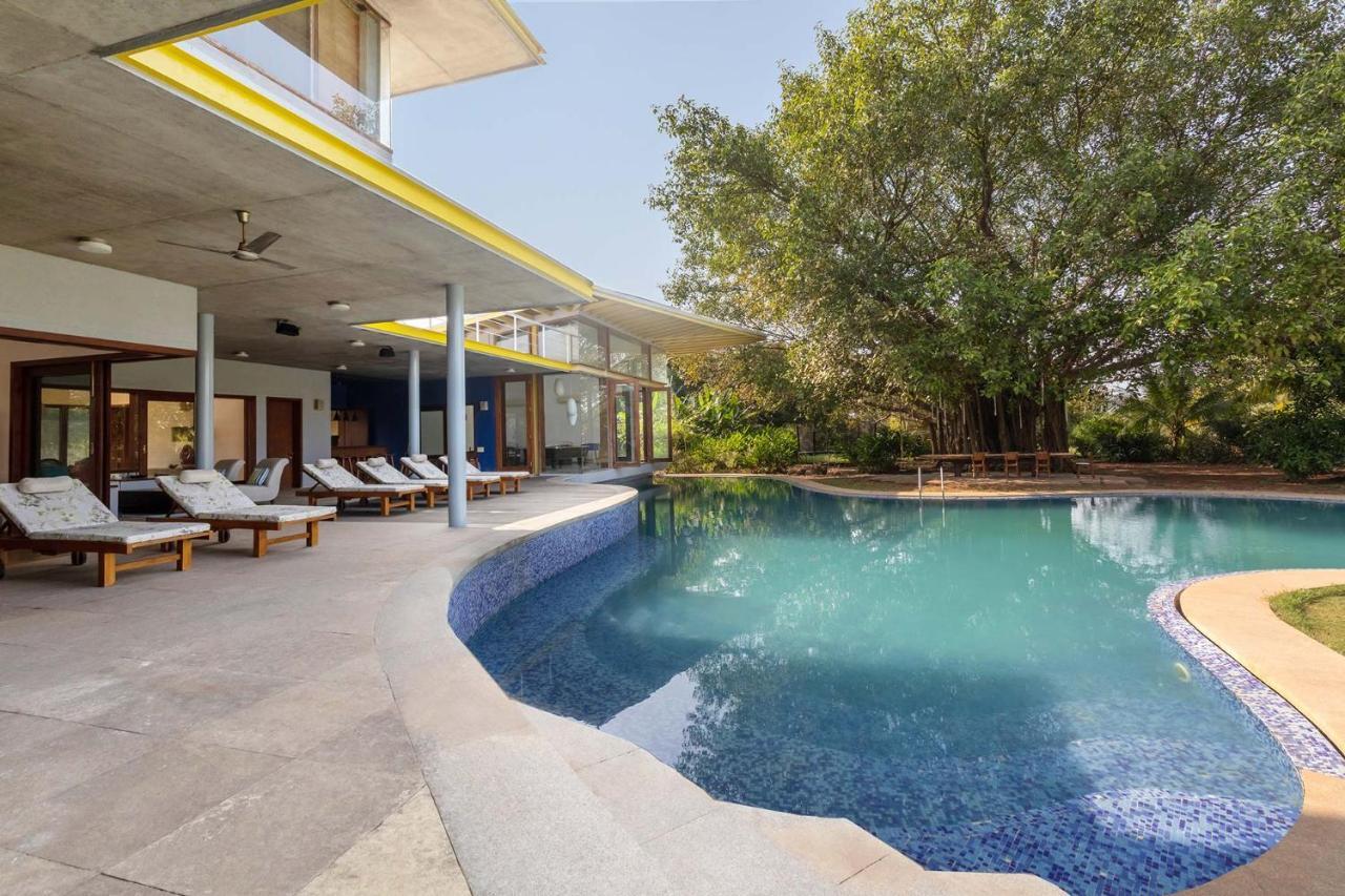 Jay House By Stayvista - Leisure Oasis With Pool, Snooker, Table Tennis & Foosball Fun Alibag Exterior photo